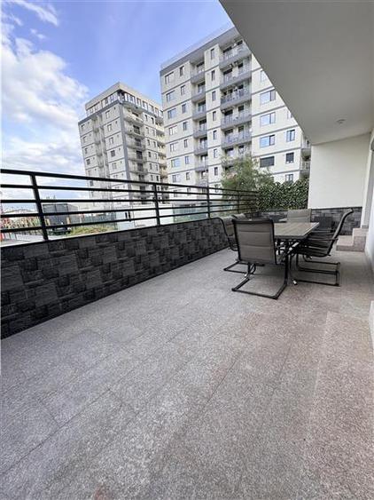 Apartament cu 2 camere decomandat, mobilat în Exterior Est