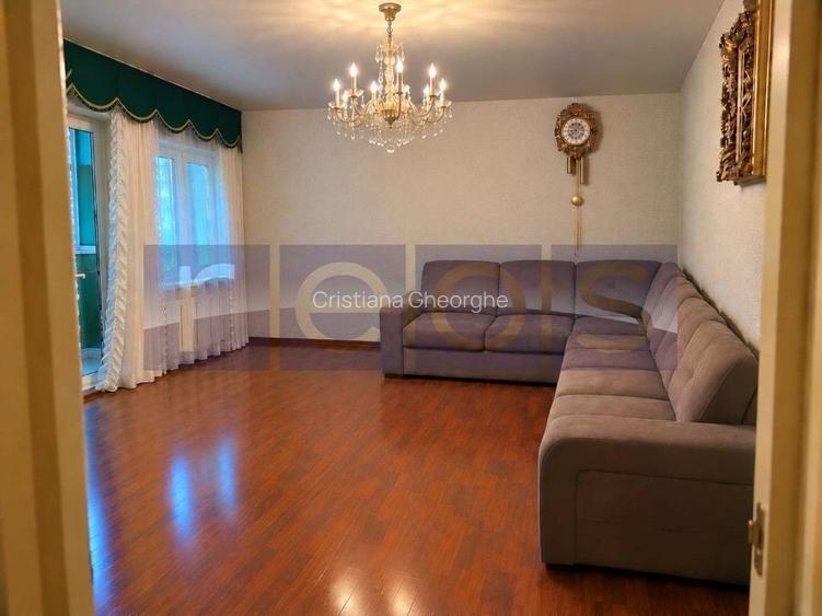 VANZARE 3 CAMERE DECOMANDAT - TIMPURI NOI