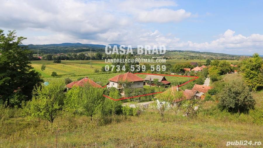 Casă cu 5 camere cu Teren 1373 Mp în Brad