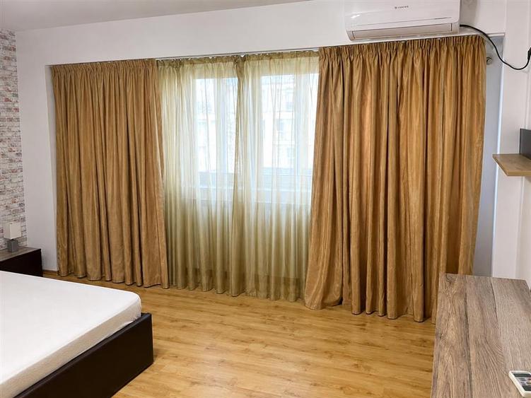 Apartament cu 2 camere decomandat, mobilat în Decebal