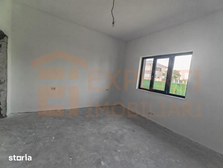 Casă cu 4 camere cu Teren 398 Mp în Central