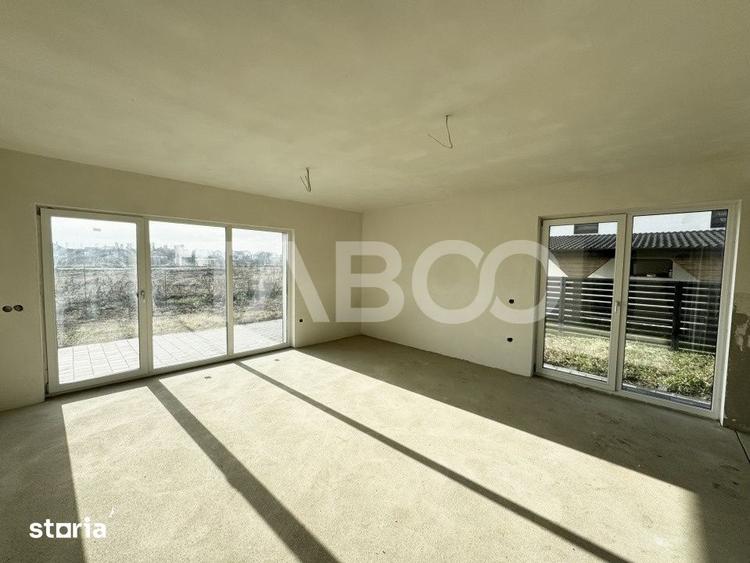 Casă cu 4 camere cu Teren 120 Mp în Vest