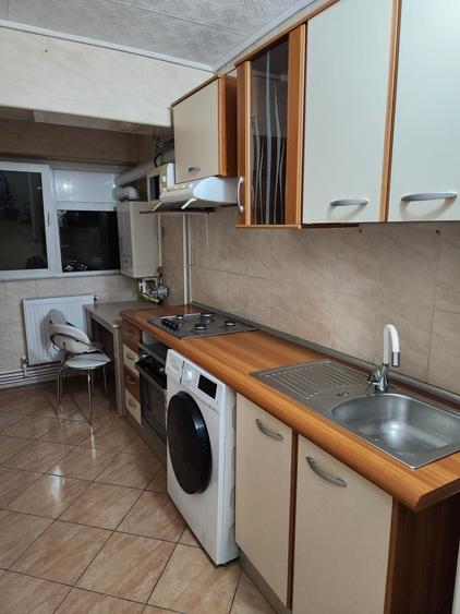 Garsonieră decomandată în Tineretului