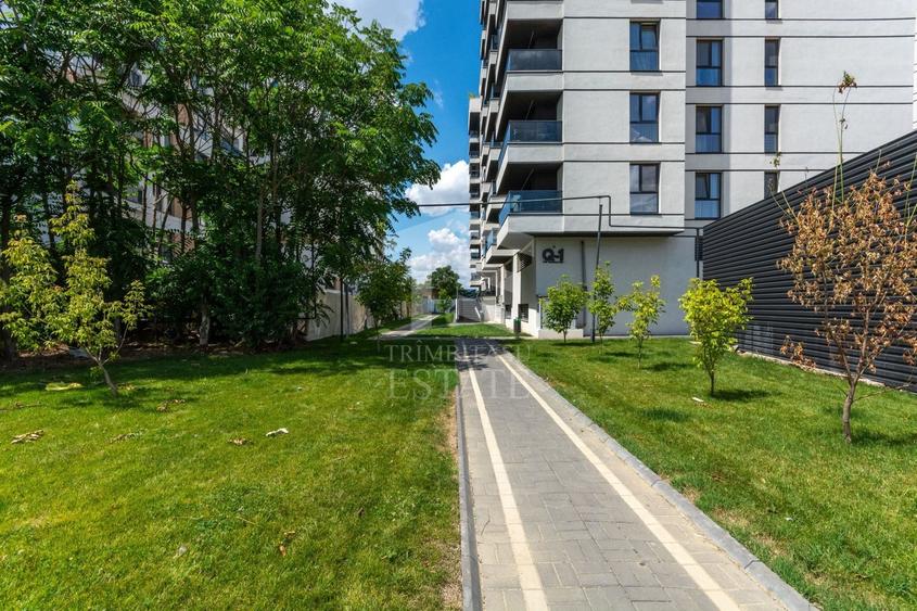 Apartament cu 3 camere decomandat în Baicului