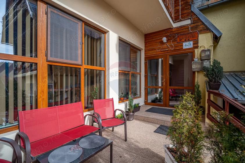 Apartament cu 4 camere decomandat, mobilat în Valea Alba