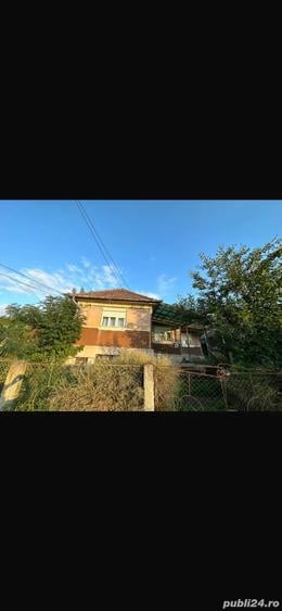 Casă cu 2 camere în Petrești