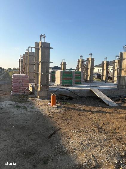 Casă cu 4 camere cu Teren 500 Mp în Central