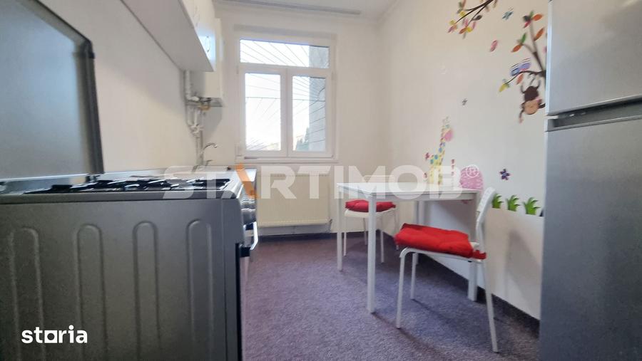 Apartament cu 2 camere decomandat în Județean