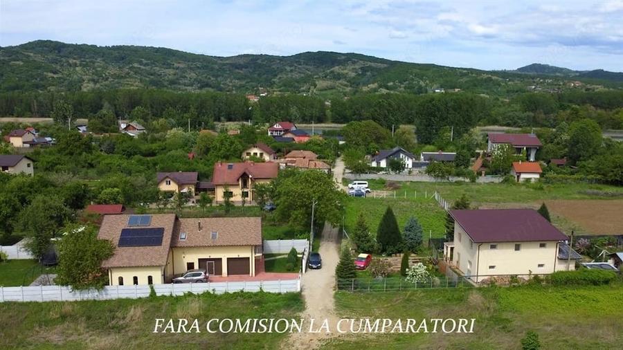 Teren de 1700 mp, în Bogdănești (Bujoreni)
