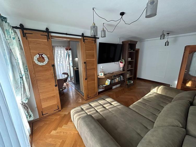Apartament cu 3 camere, mobilat în Arhitecților - Calea Cisnădiei