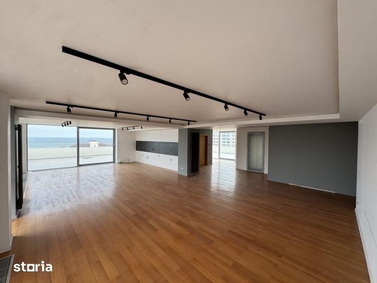 Apartament cu 4 camere în Nord
