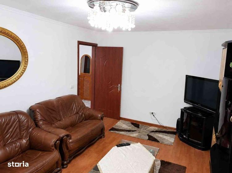 Apartament cu 3 camere în Faleza Nord