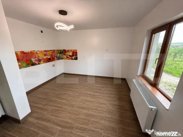 Casa pe parter+casa de oaspeti, 3000 mp teren, zona Cotofeni - 11