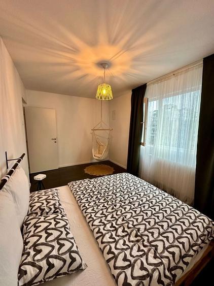 Apartament cu 3 camere semidecomandat, mobilat în Gorjului