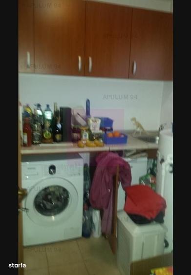 Casă cu 4 camere în Drumul Sării