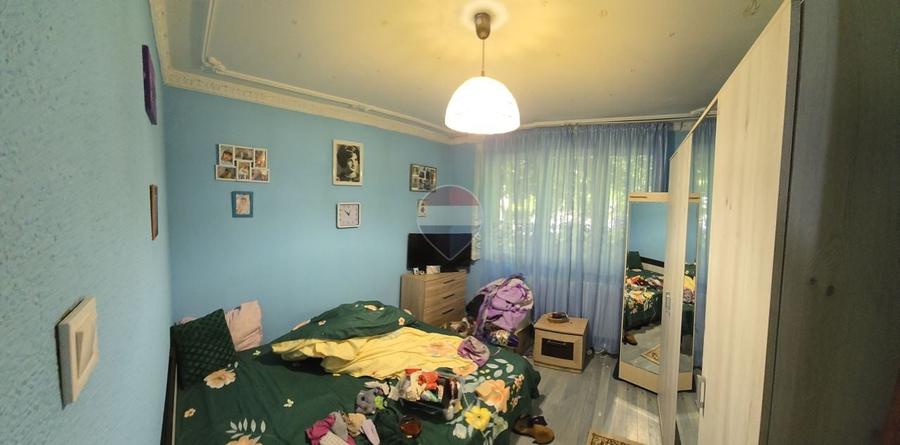 Apartament cu 3 camere decomandat, mobilat în Brâncoveanu
