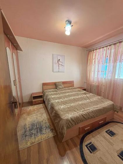 Apartament cu 2 camere semidecomandat, mobilat în Gorjului
