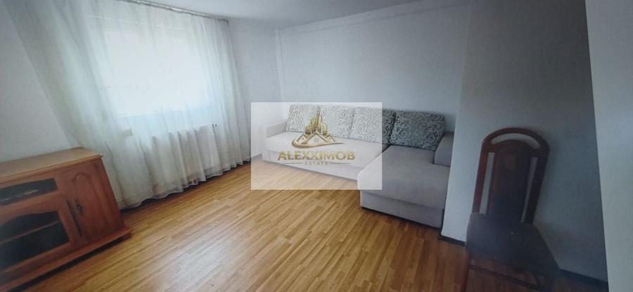 Casa de Vanzare - 2 corpuri independente (10 camere) - Ra... - 2