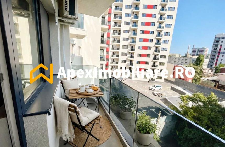 Apartament cu 2 camere semidecomandat în Regie
