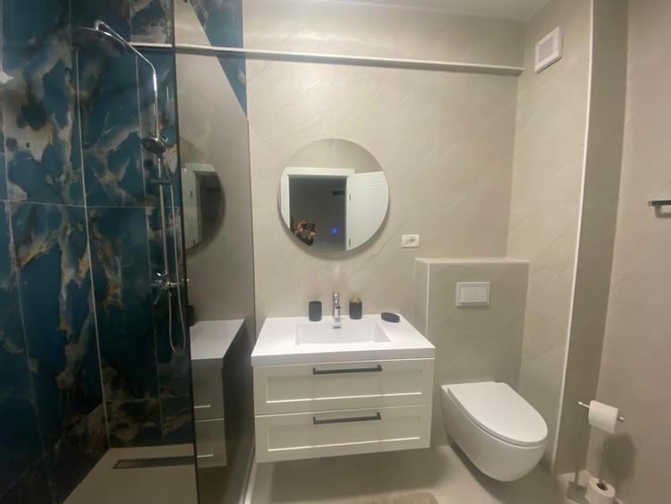 Apartament cu 2 camere decomandat, mobilat în Tomis Nord