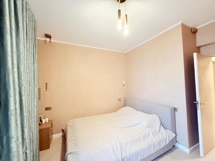 Apartament cu 2 camere decomandat, mobilat în Titan