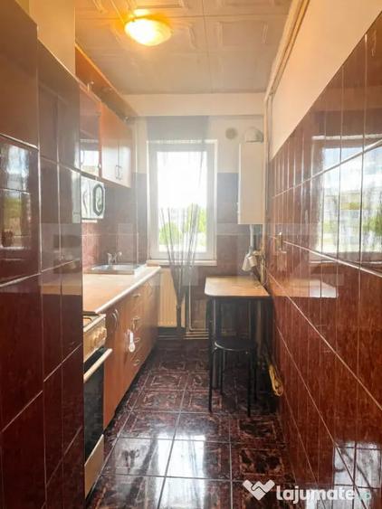 Apartament de inchiriat, 2 camere, 42 mp, zona Micro 3 - 3