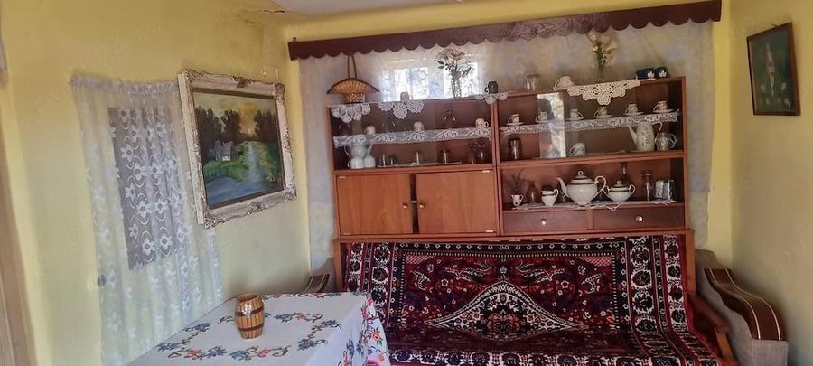 Casă cu 3 camere cu Teren 1895 Mp în Lunca