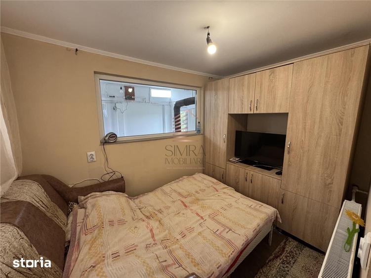 Casă cu 4 camere cu Teren 3300 Mp în Hidiș
