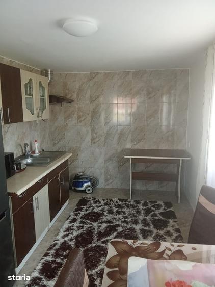 Casă cu 3 camere cu Teren 100 Mp în Ultracentral