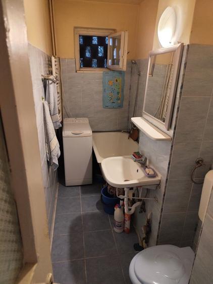 Apartament cu 3 camere semidecomandat, mobilat în Șagului