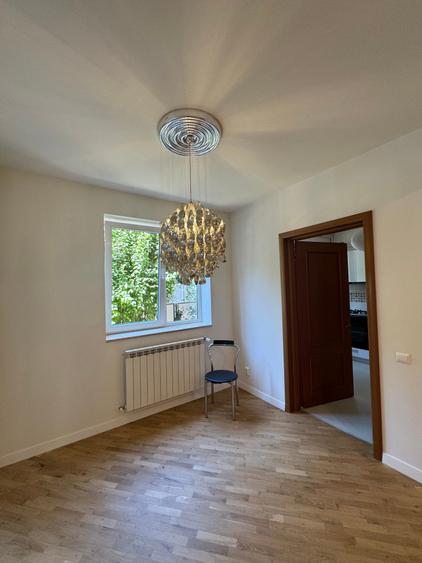 Apartament cu 3 camere decomandat în Herăstrău