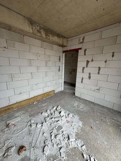 Apartament cu 2 camere decomandat în Abator