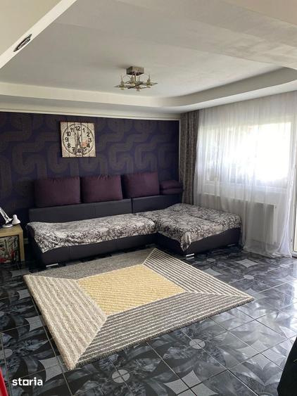 Apartament cu 3 camere, mobilat în Colentina