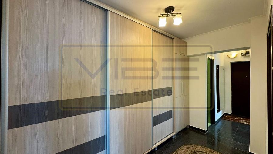 Apartament cu 3 camere decomandat, mobilat în Independenței