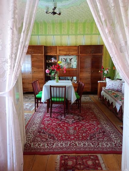 Casă cu 4 camere cu Teren 2800 Mp în Șipet