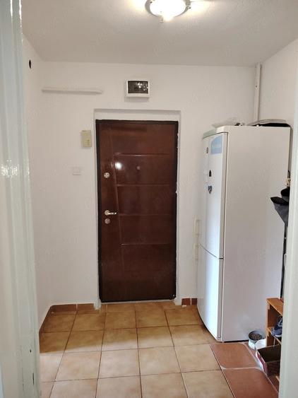 Apartament cu 2 camere semidecomandat în Ultracentral
