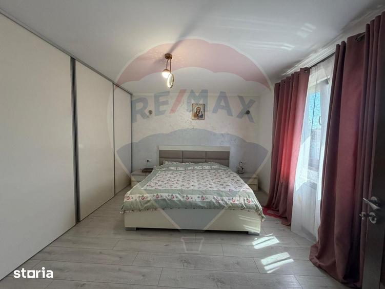 Casă cu 3 camere cu Teren 1101 Mp în Gologanu