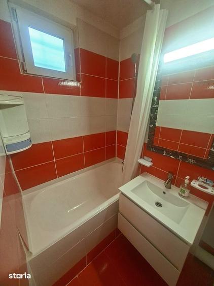 Apartament cu 2 camere semidecomandat, mobilat în Berceni — fotografia 1