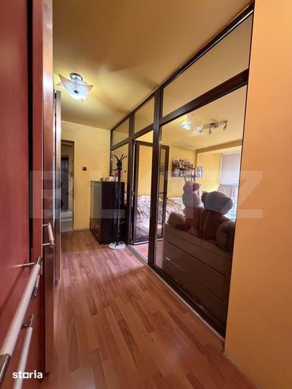 Apartament central, 3 camere, zona Plopilor - 4