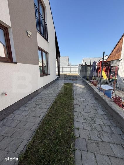 Casă cu 4 camere cu Teren 250 Mp în Crăciunești