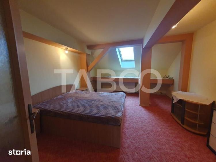 Casă cu 4 camere cu Teren 400 Mp în Central