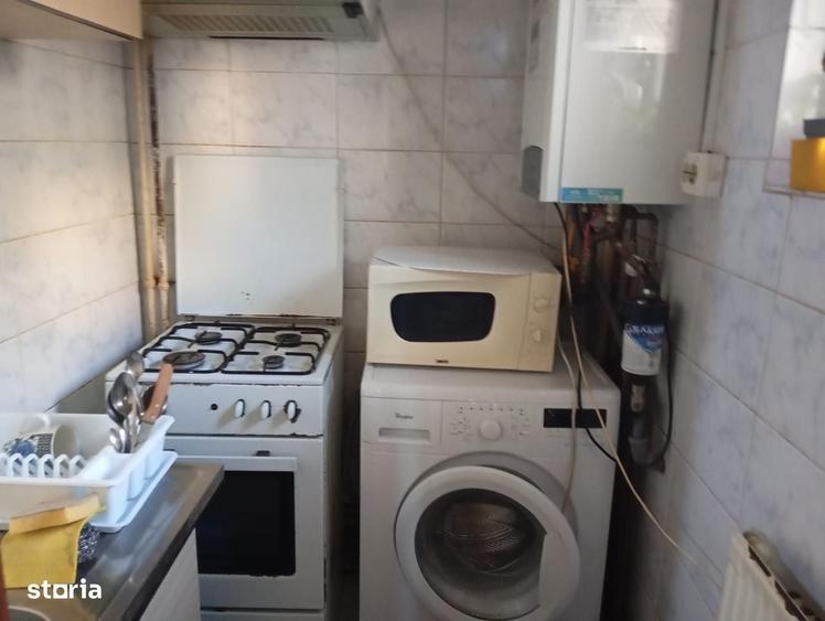 Apartament cu 2 camere semidecomandat în 9 Mai