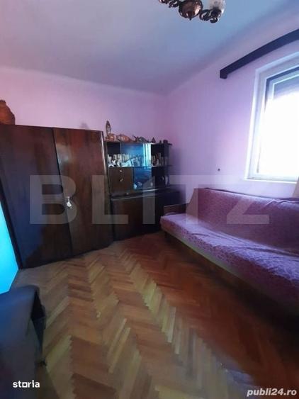 Casă cu 4 camere cu Teren 1060 Mp în Central