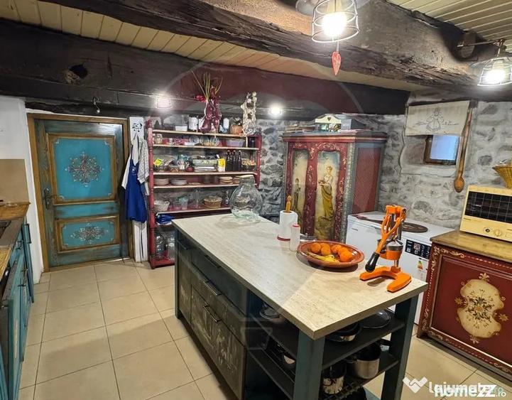 Casă cu 3 camere cu Teren 360 Mp în Cisnădioara