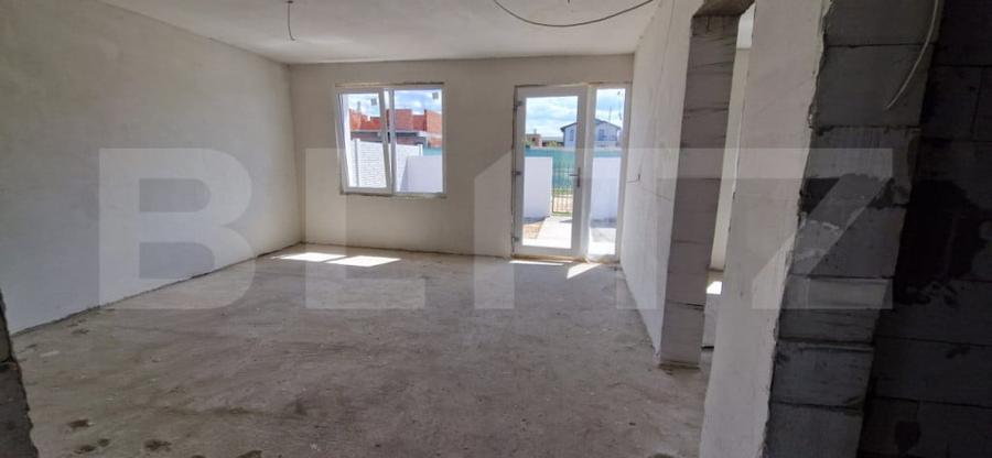 Casa 76 mp, teren 276 mp, zona Selgros - 1