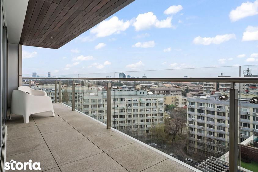 Apartament cu 4 camere, mobilat în Central