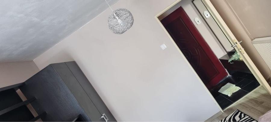 Garsonieră decomandată în Exterior Vest