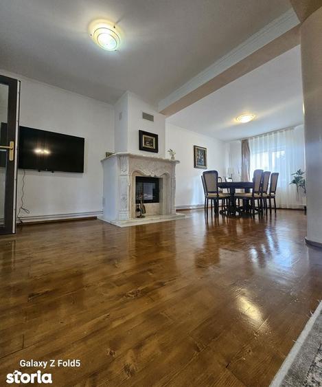 Casă cu 4 camere cu Teren 400 Mp în Europa