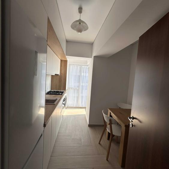 Apartament cu 2 camere semidecomandat în Tătărași