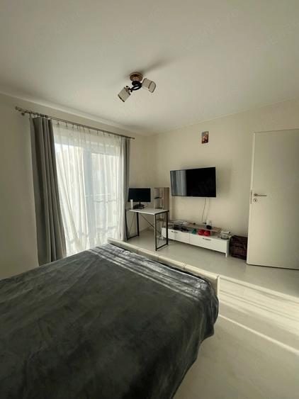 Apartament cu 2 camere semidecomandat în Giroc